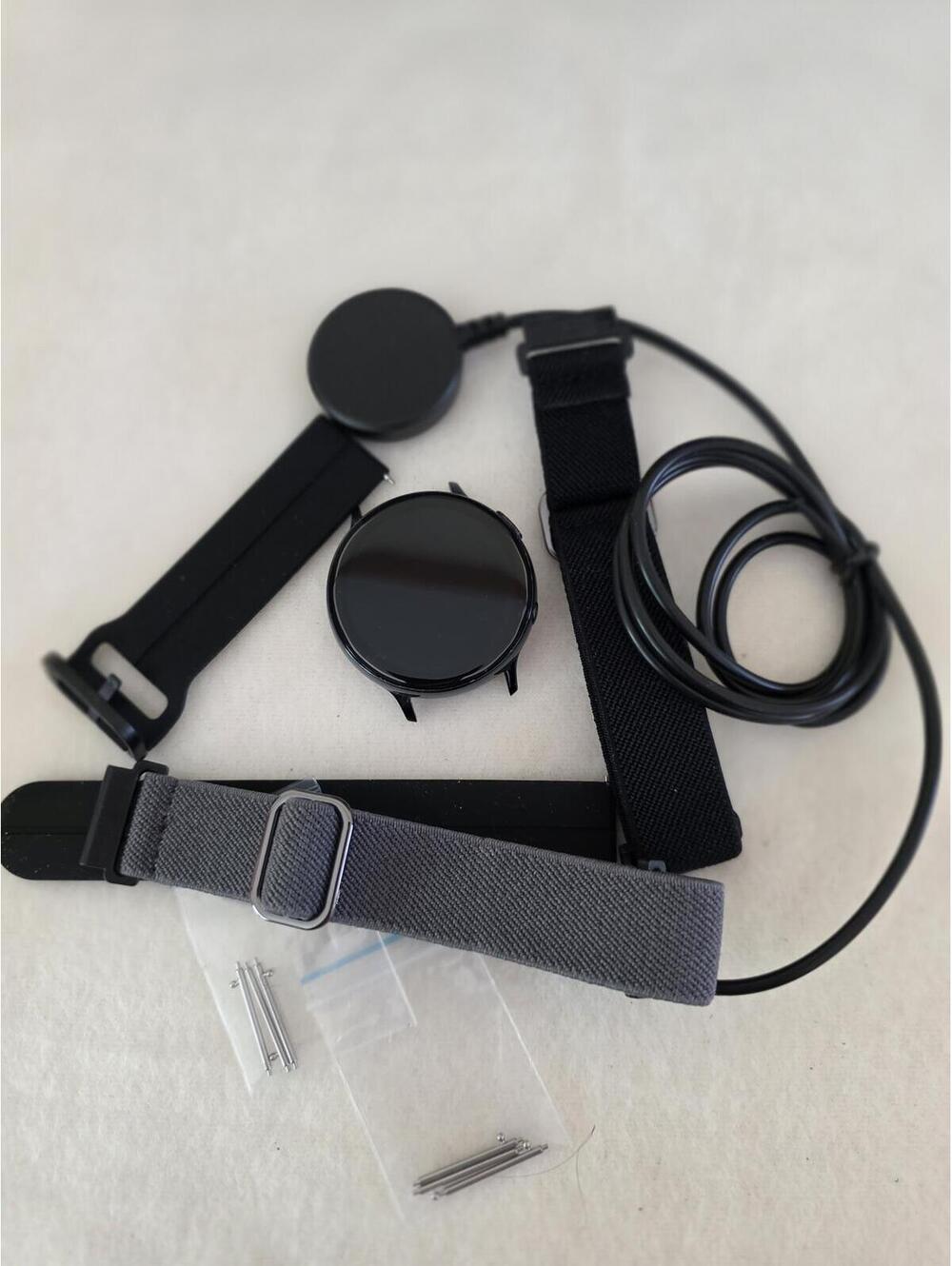 Samsung Galaxy Watch Active2 44mm LTE Black SM-R825U Bands Charger